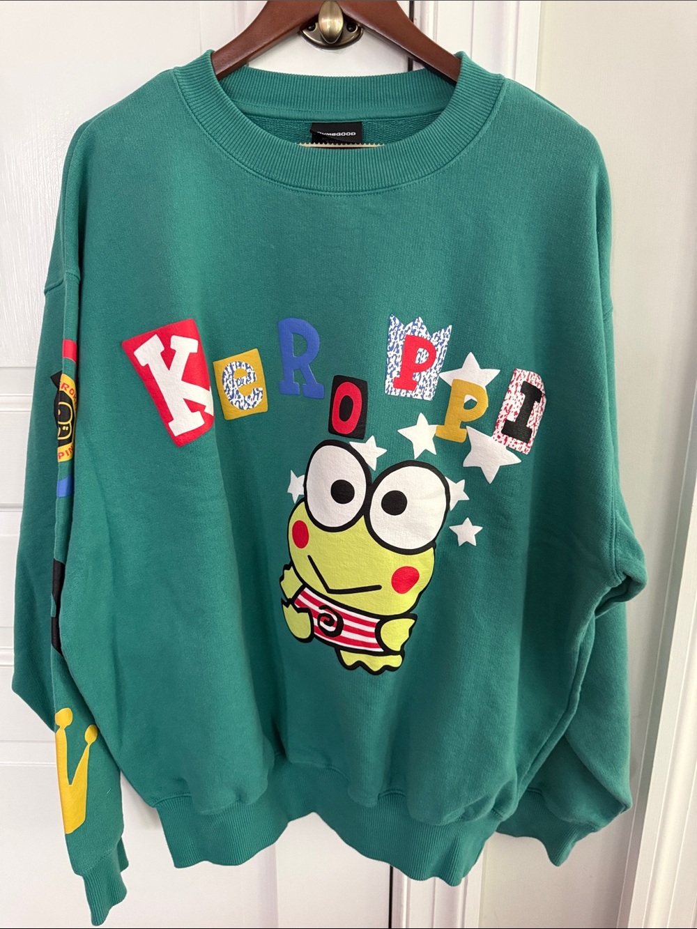 Keroppi-Inspired Sanrio Graphic Sweatshirt in Teal Green - Cute Frog Design
